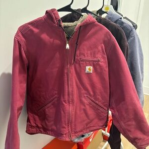 Vintage carhart jacket women’s